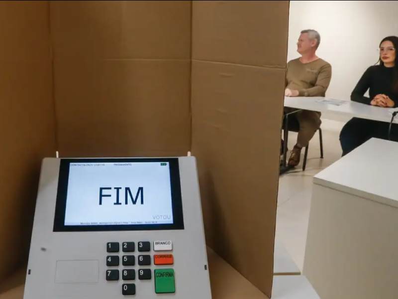 Novas tecnologias levam Justiça Eleitoral a reforçar regras de votação