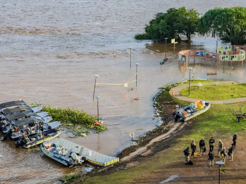 Chuvas no RS deixam 154 mortos e mais de 618 mil pessoas fora de casa