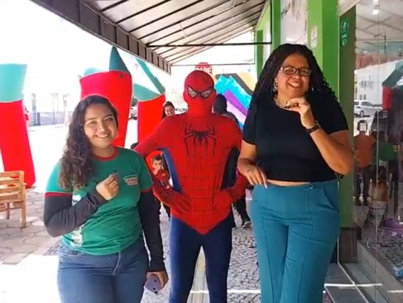 Dia das Crianças na Calcevest Mega Loja