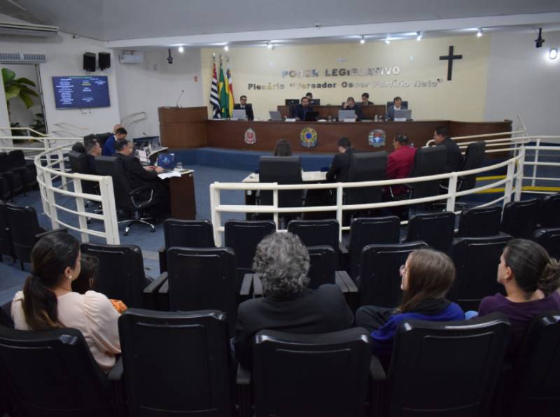 Câmara aprova cinco projetos de autoria de vereadores