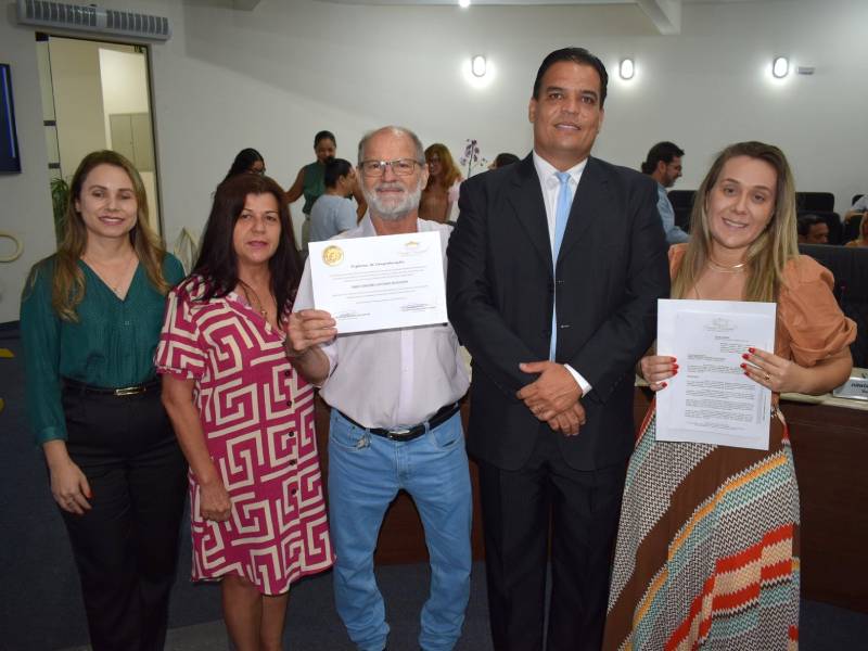 Câmara parabeniza a Escola Grupão por certificado recebido do Governo de SP