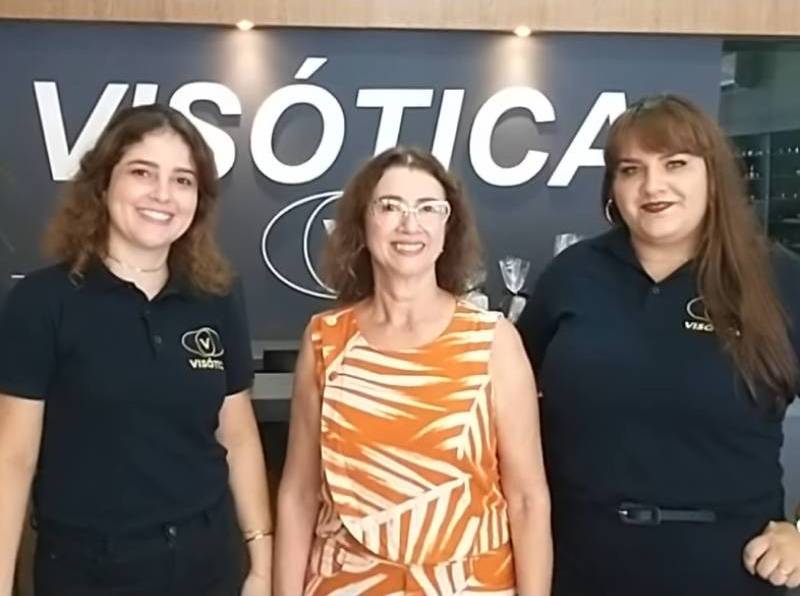 Visótica celebra três anos de sucesso em Paraguaçu Paulista