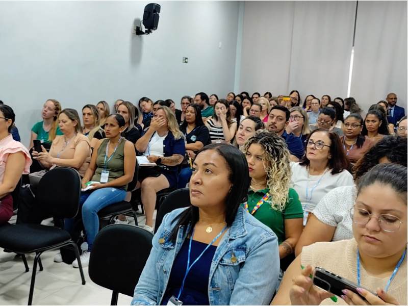 Seminário reúne sociedade civil na OAB de Paraguaçu para debater o Transtorno do Espectro Autista