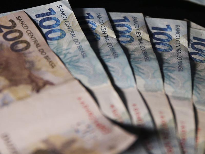 Auxílio Brasil de R$ 600 começa a ser pago em agosto