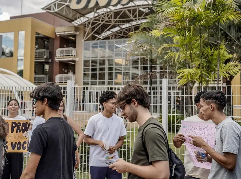 Saiba como funcionará o Programa Pé-de-Meia para estudantes