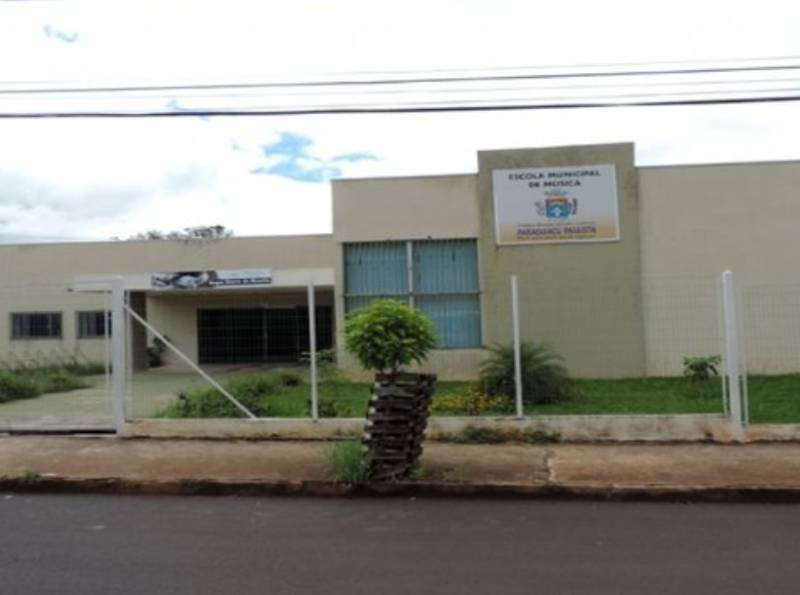 Escola de Música está com matrículas abertas para diversos instrumentos