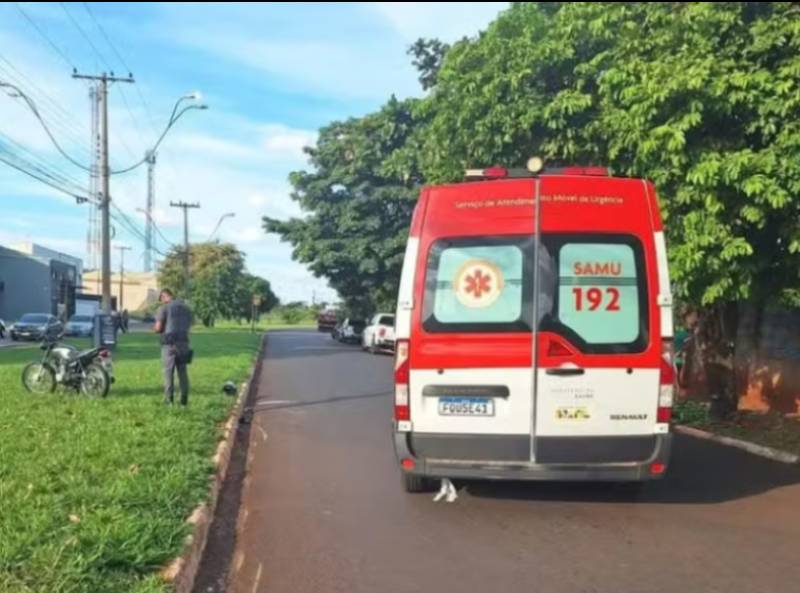 Jovem morre atropelada após bater moto em caminhão em Jaú