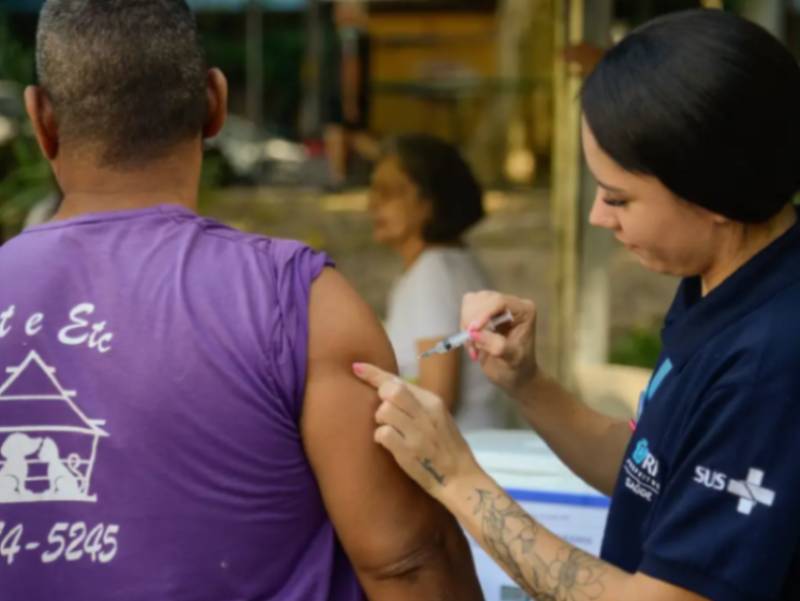 Doenças crônicas agravam infecções respiratórias em idosos, diz estudo