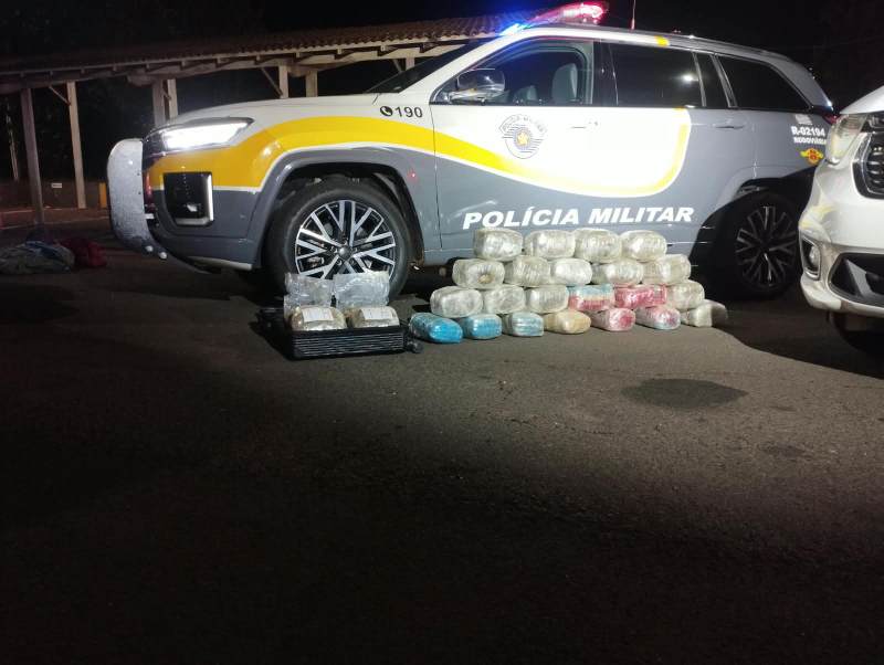 Polícia Rodoviária prende três traficantes após tentativa de fuga em Santa Cruz do Rio Pardo