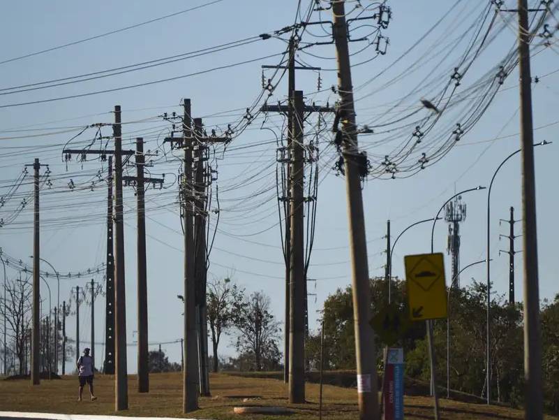 Número de acidentes com a rede elétrica cresceu no Brasil em 2025