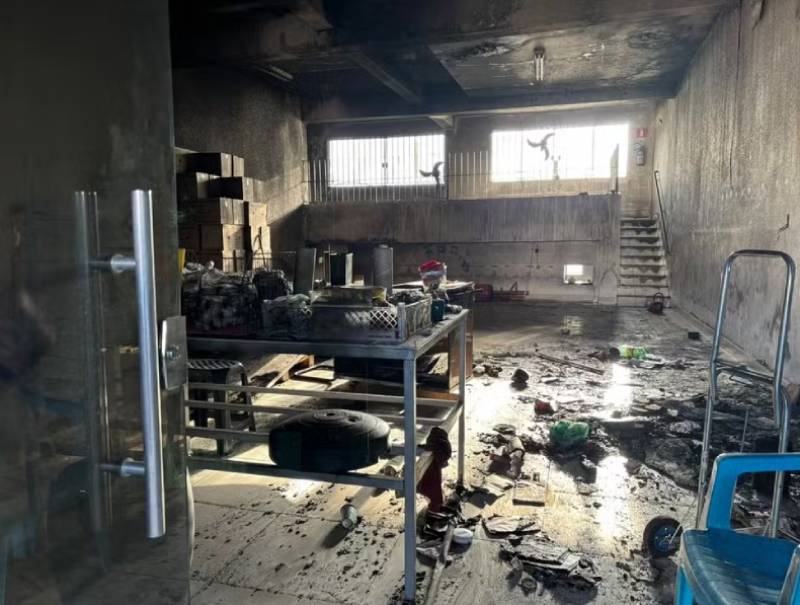 Incêndio destrói depósito de ovos de granja em Marília
