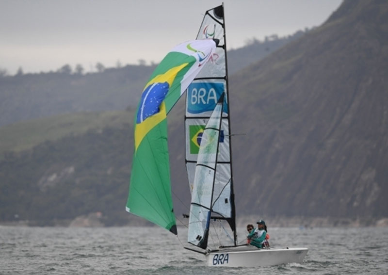 Nesta terça-feira acontece o Circuito Regional de Barco a Vela no Balneário de Paraguaçu