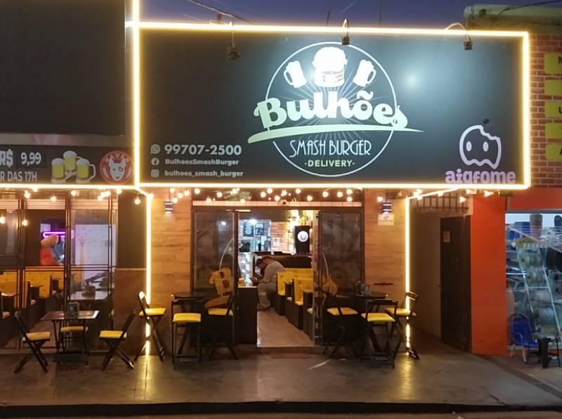 Você já provou os lanches do Bulhões Smash Burger?