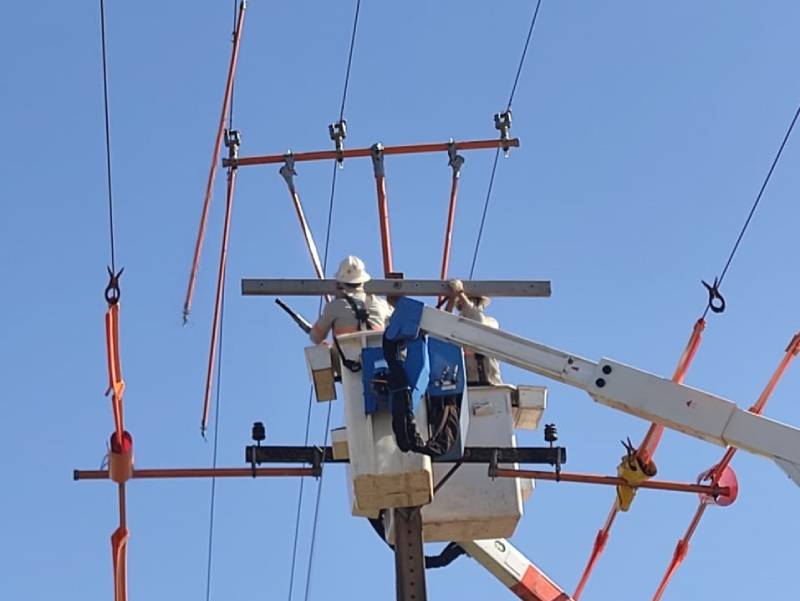 Equipes da Energisa realizam melhorias na rede elétrica que atende Maracaí