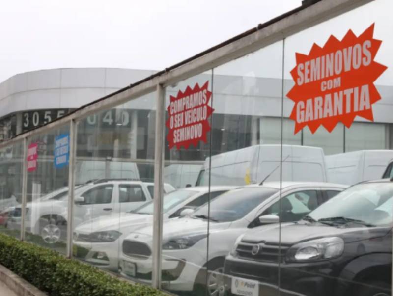 Financiamento de veículos fecha 2025 com 7,3 milhões de unidades