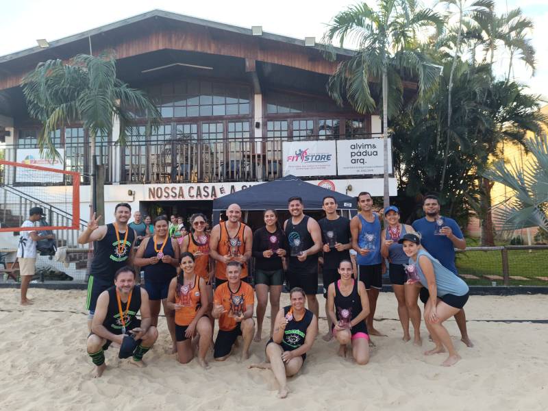 1º Copa da Estância de Vôlei de Areia é sucesso de participação e público