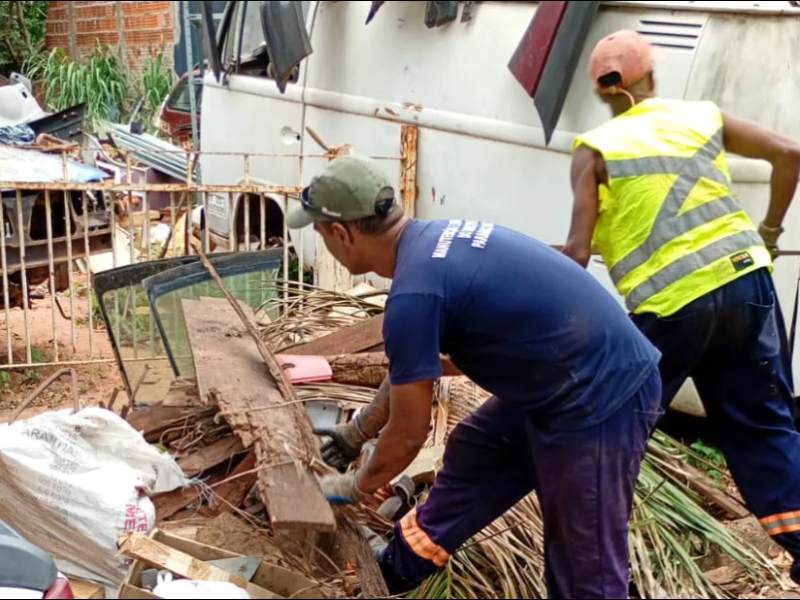 Mutirão de limpeza contra a dengue já recolheu 50 toneladas de lixo em Paraguaçu Paulista