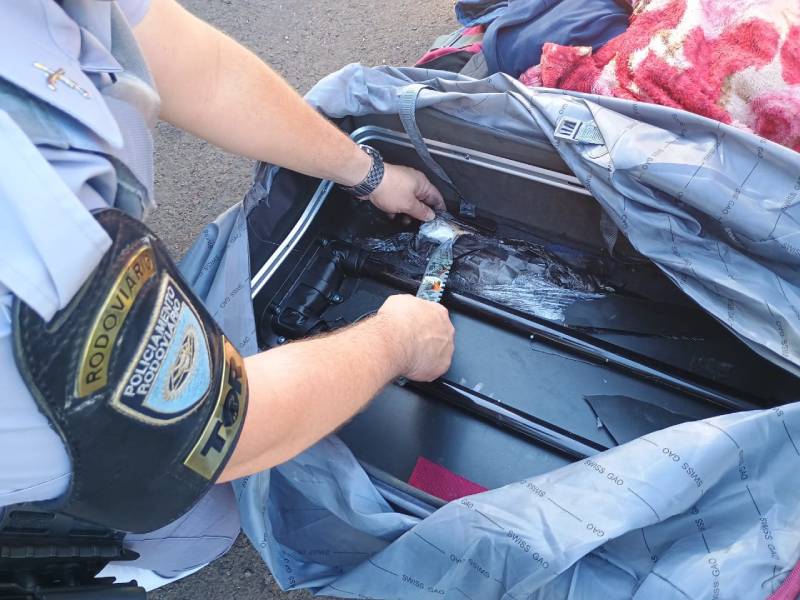 Polícia prende indivíduo por tráfico de drogas em rodovia de Assis