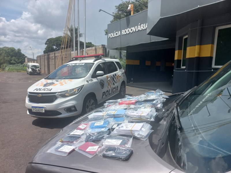 Policia Rodoviária apreende 140 Iphones sem nota fiscal em Marília