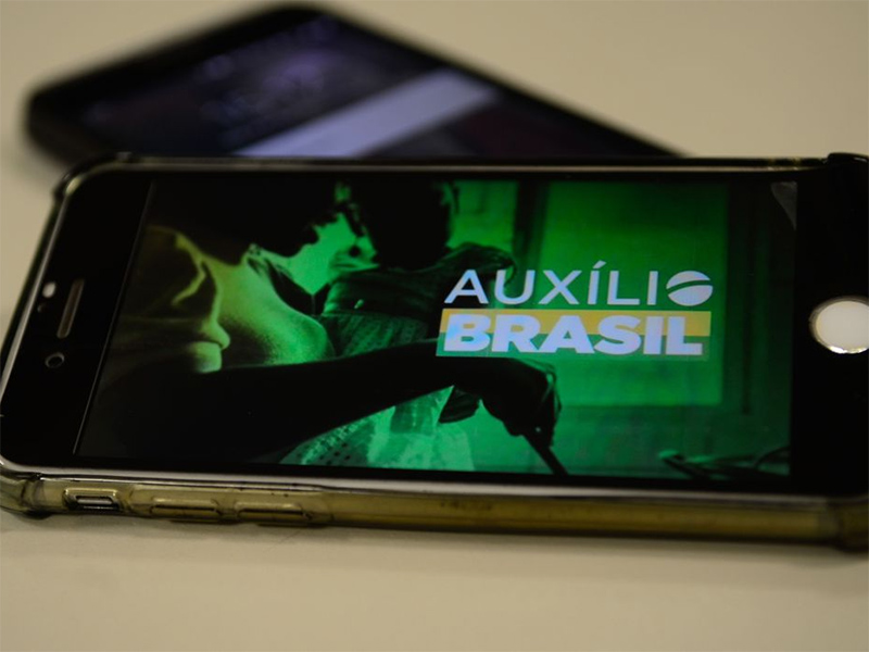 Caixa paga hoje Auxílio Brasil a beneficiários com NIS final 0