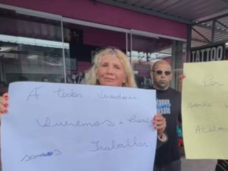 Justiça determina reintegração de posse da área de linha férrea ocupada por comerciantes em Marília