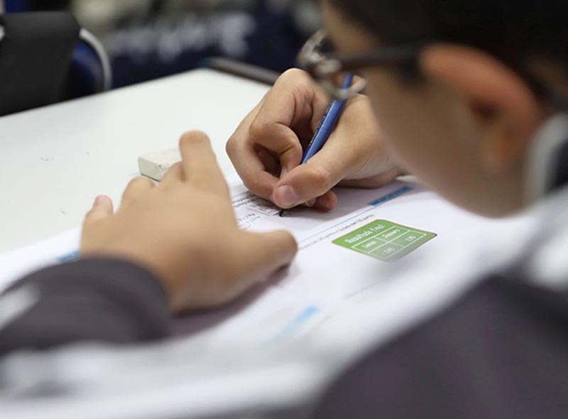 Governo de SP autoriza reabertura de escolas para atividades de reforço a partir desta terça-feira