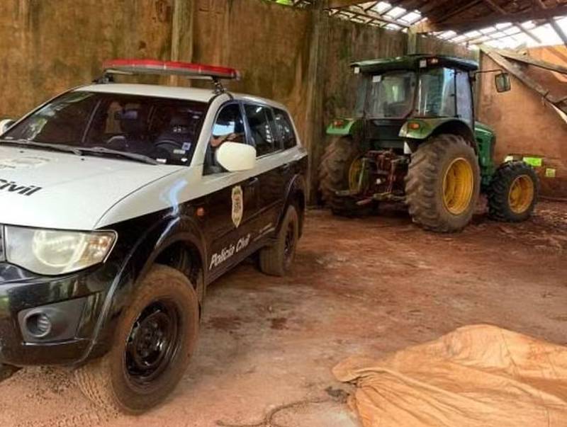 Operação da Polícia Civil prende tio e sobrinho suspeitos de furtar tratores em Chavantes