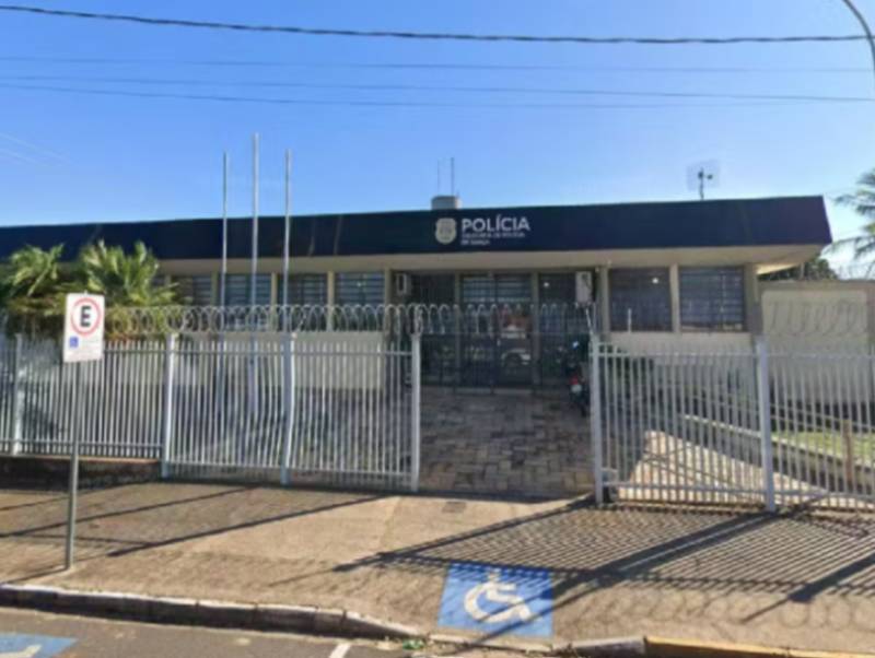 Corpo de mulher é encontrado em banheiro público de Garça