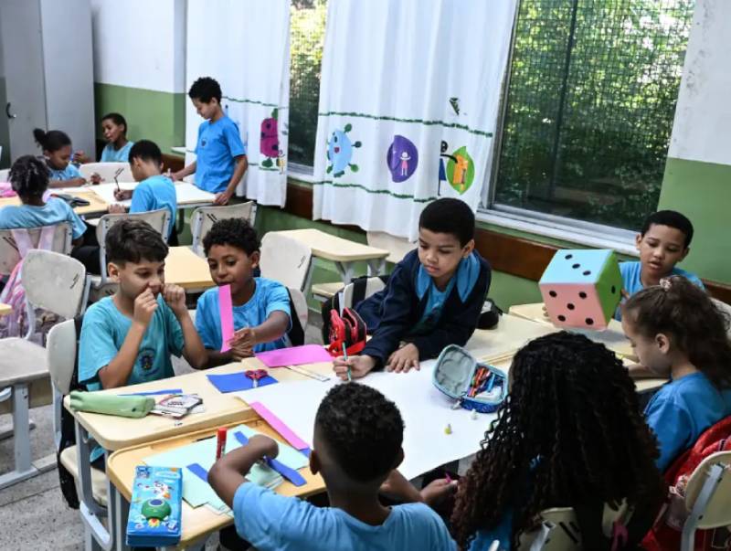Ensino integral acelera aprendizado de vulneráveis