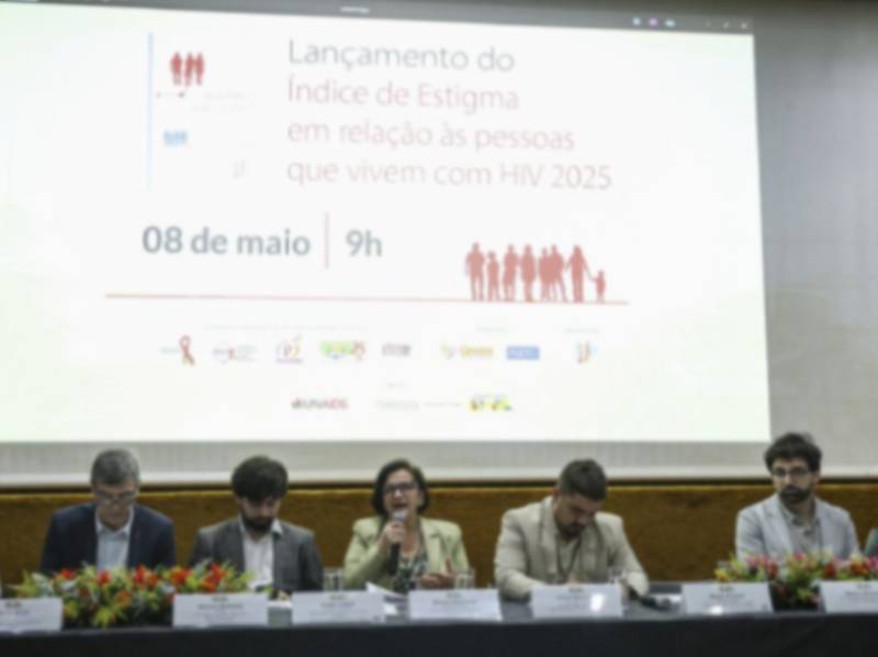 Discriminação atinge 52,9% das pessoas com HIV/aids, mostra pesquisa