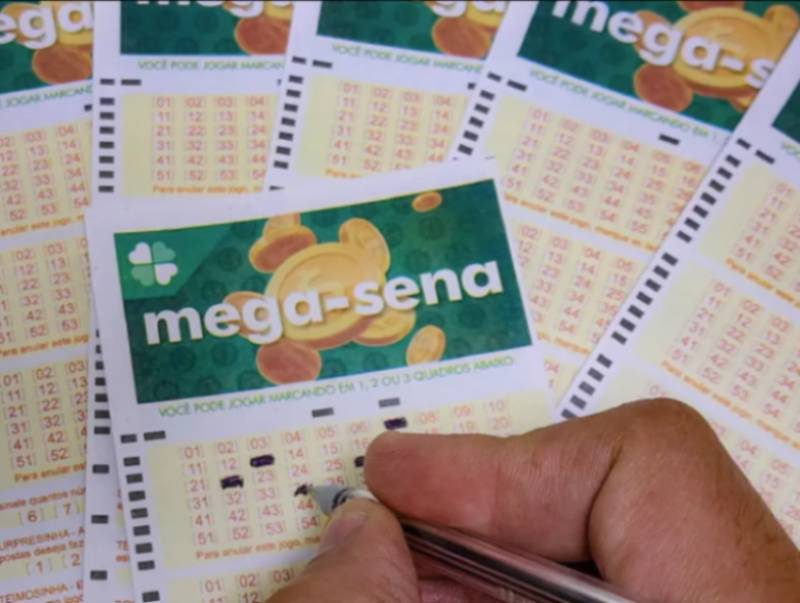 Mega-Sena acumula e prêmio vai a R$ 160 milhões