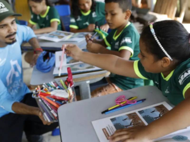 Brasil institui política nacional com foco na primeira infância