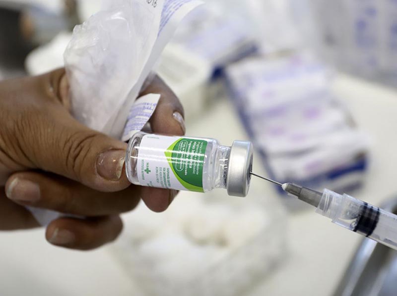Campanha nacional de vacinação contra a gripe começa em 4 de abril