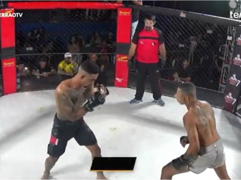 Em 40 segundos, atleta paraguaçuense finaliza concorrente e vence luta de MMA em São Pedro do Turvo