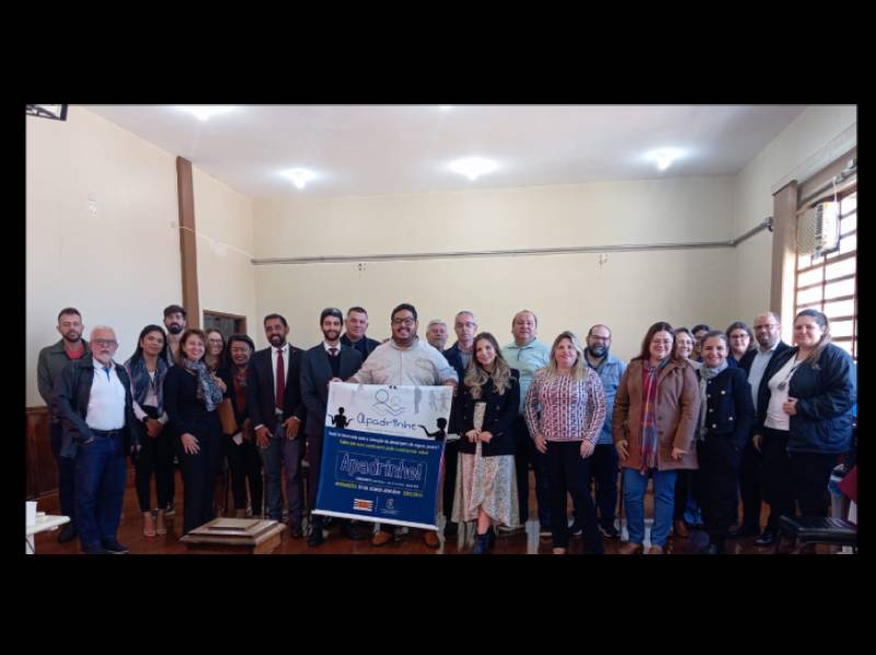 Reunião no Fórum de Paraguaçu Paulista Promove o Programa de Apadrinhamento Afetivo