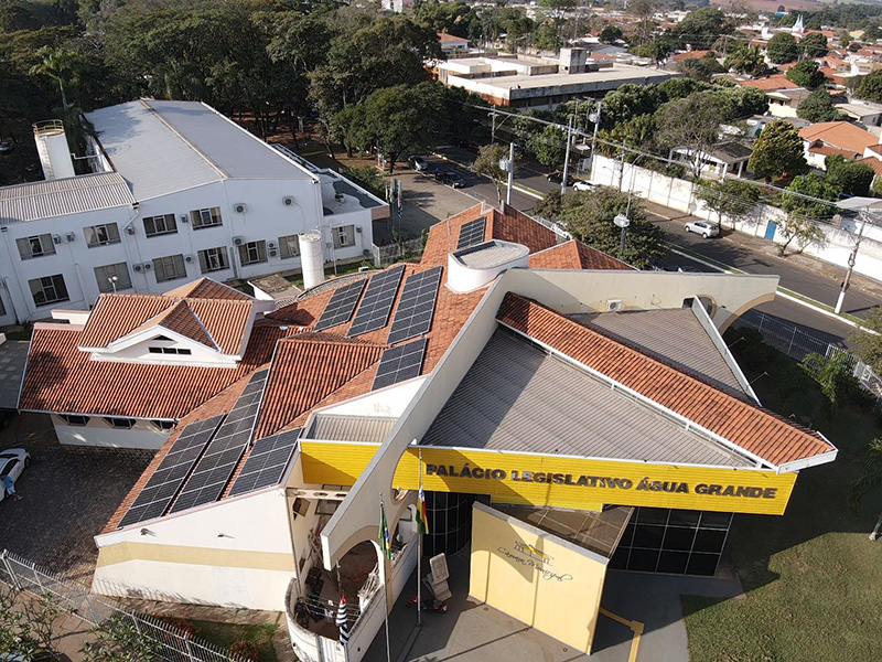 Câmara Municipal de Paraguaçu já está funcionando com energia solar