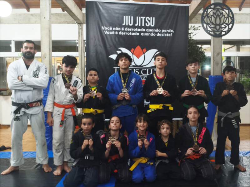 Equipe Lotus Club AFC se destaca no Campeonato Mundial Kids de Jiu Jitsu