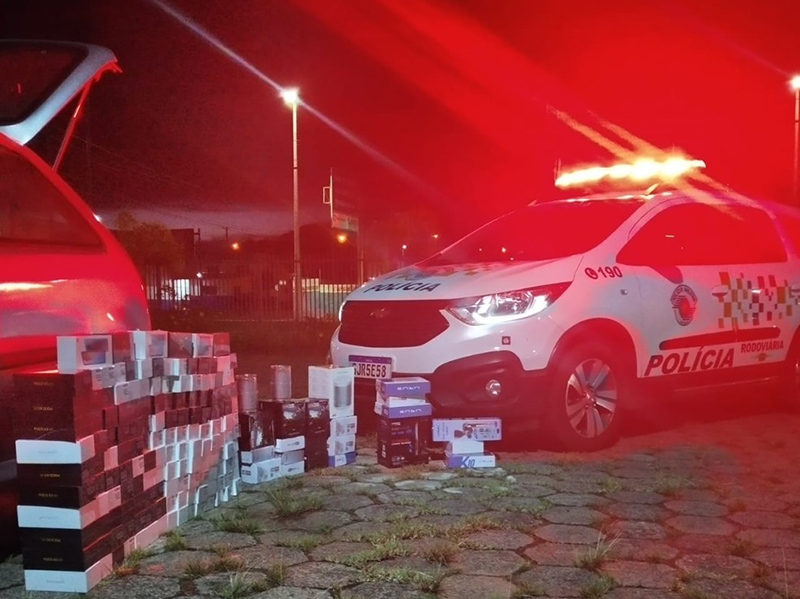 Polícia Rodoviária flagra motorista com produtos eletrônicos do Paraguai sem nota fiscal em Assis