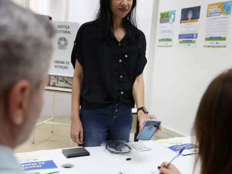 Eleições 2026: saiba quais documentos são aceitos para votar