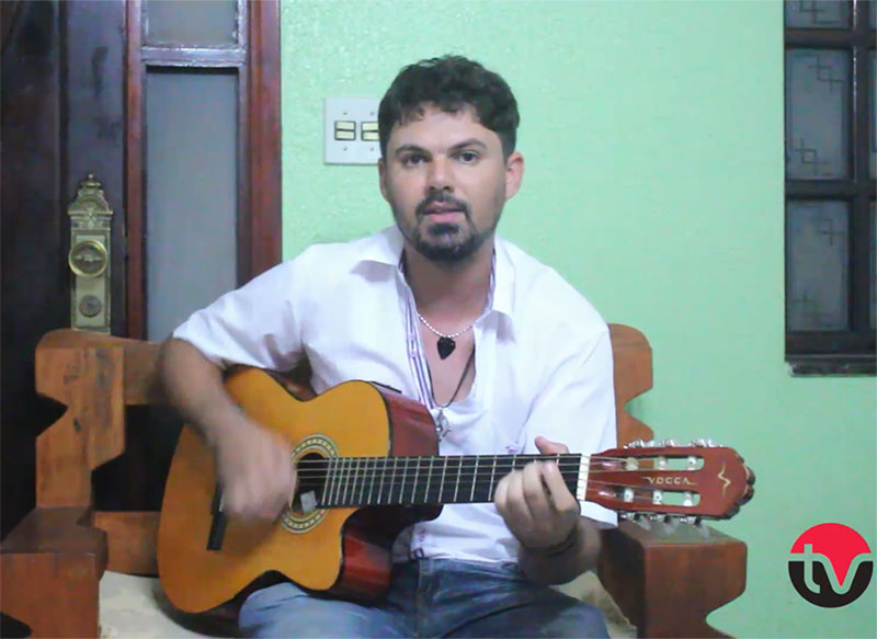 Do Rock ao Sertanejo, Henrique Dore esbanja talento