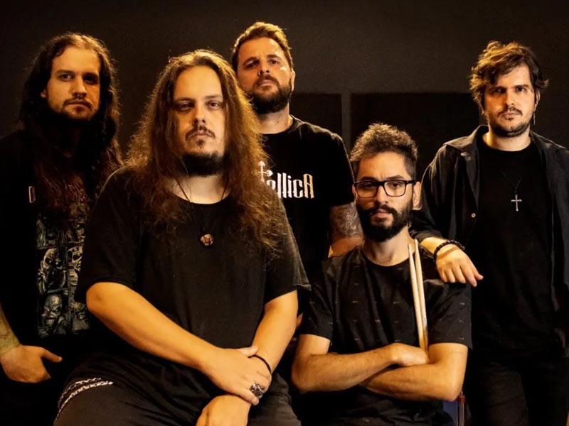 Castellica anuncia gravação do segundo álbum e inicia campanha envolvendo os fãs