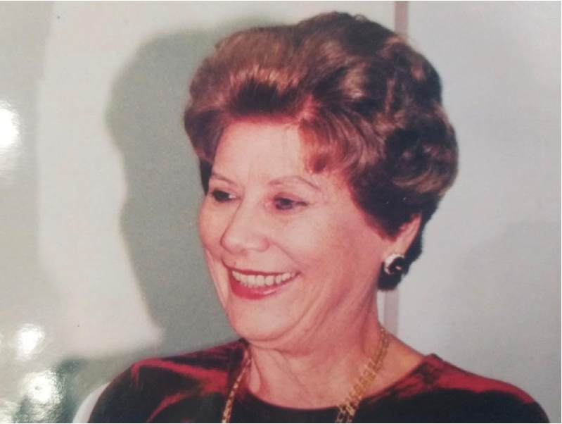 Professora Lourdes Pires de Camargo Figueira: trajetória de liderança e dedicação