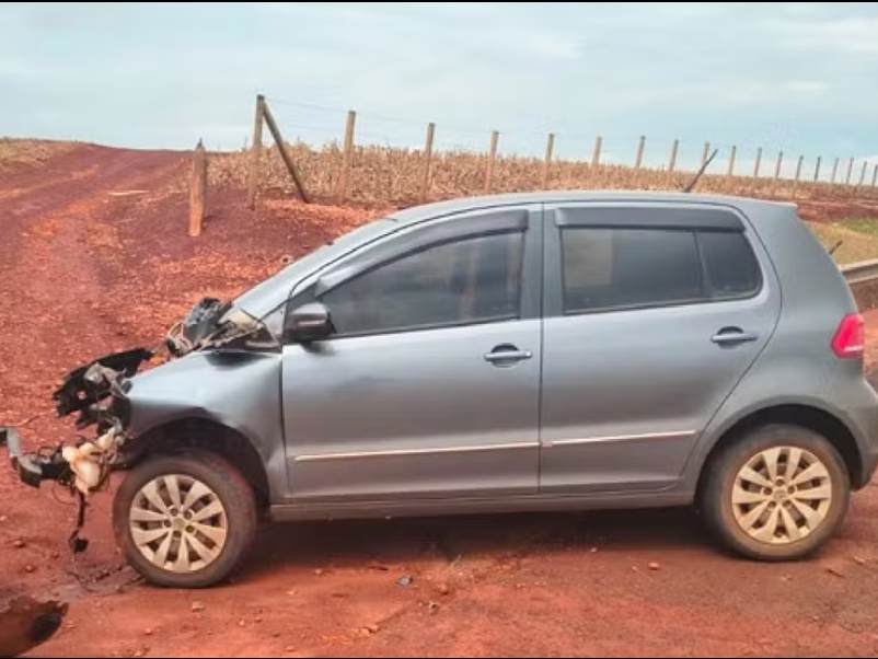 Motorista fica ferida após bater carro contra defensa metálica em rodovia de Florínea