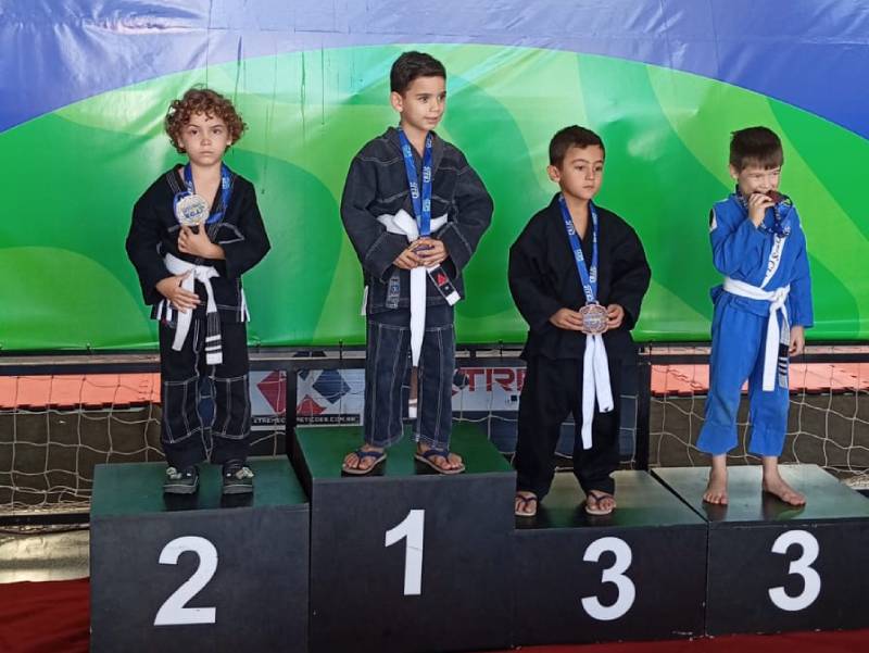 Atletas de Jiu Jitsu da AFC se destacam no Campeonato Brasileiro