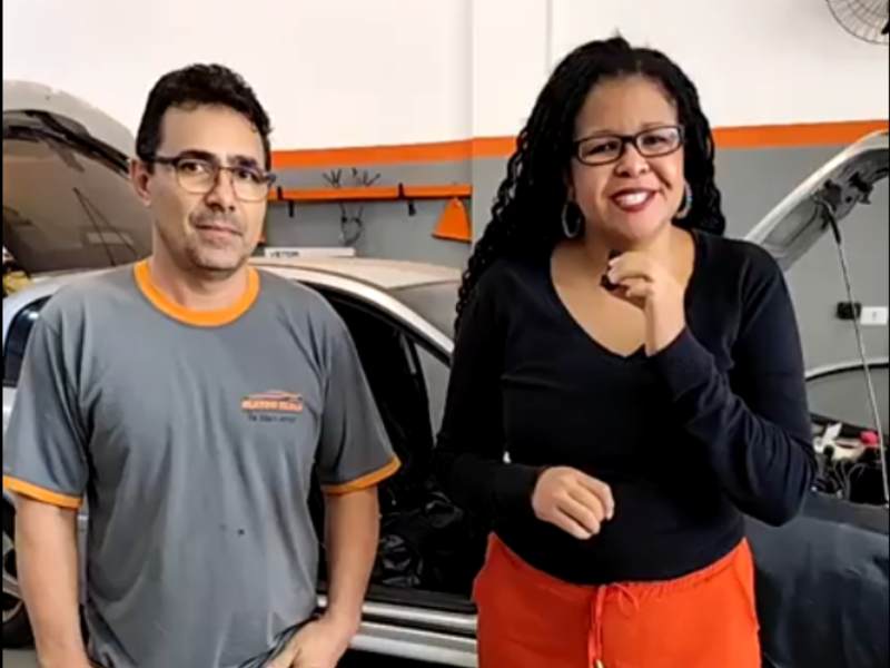 Já estamos em agosto e você ainda não revisou o ar condicionado do seu carro? Vem pra Eletro Clima