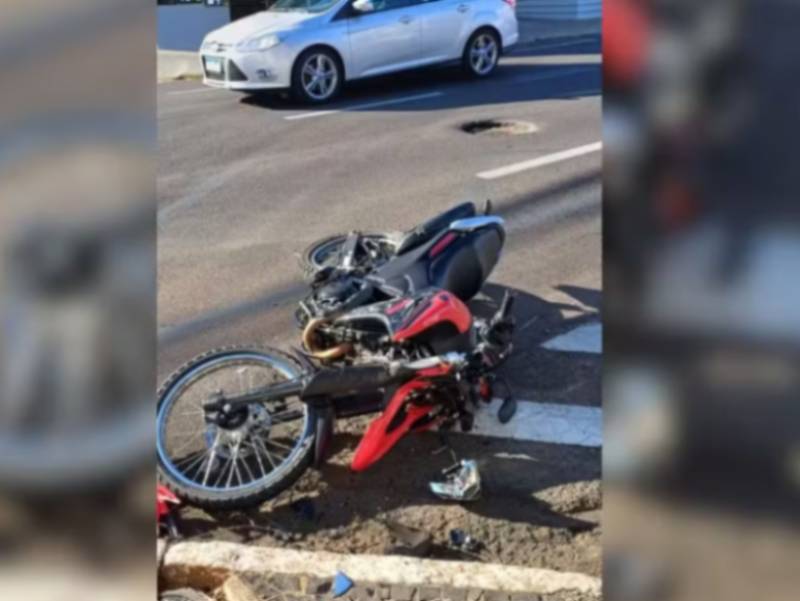 Motociclista perde braço ao bater contra poste durante ultrapassagem em Marília