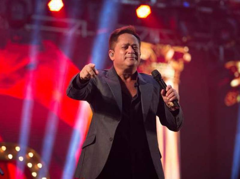 Leonardo se apresenta nesta sexta-feira, dia 26, na 15ª Expo Paraguaçu