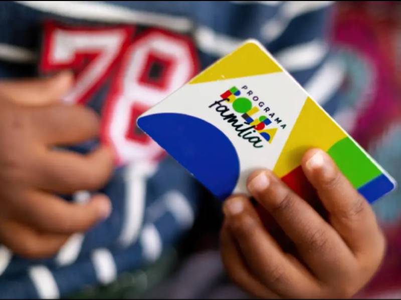 Caixa começa a pagar Bolsa Família de junho