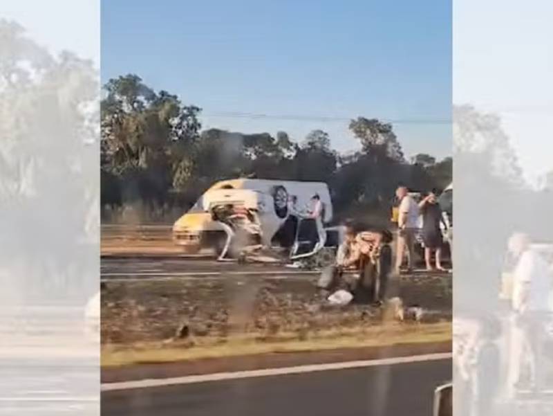Bebê de 9 meses morre após pai perder controle da direção e capotar carro em rodovia de Bauru