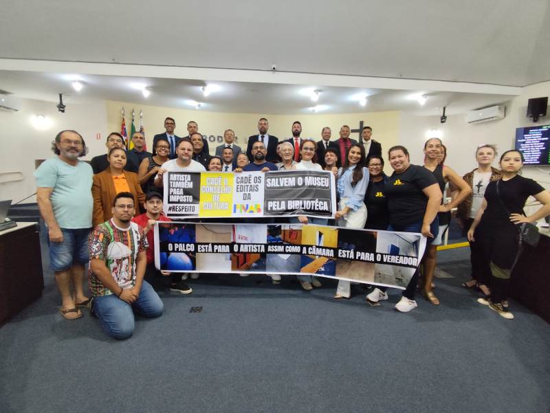 Fazedores de cultura protestam contra falta de ações e espaços culturais em Paraguaçu Paulista